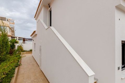 Villa i Torrevieja, Alicante, Torrevieja - € 990.000 | Ref: W-02T30F - foto 36